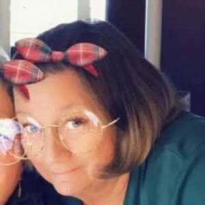 Meet your Posher, Dona